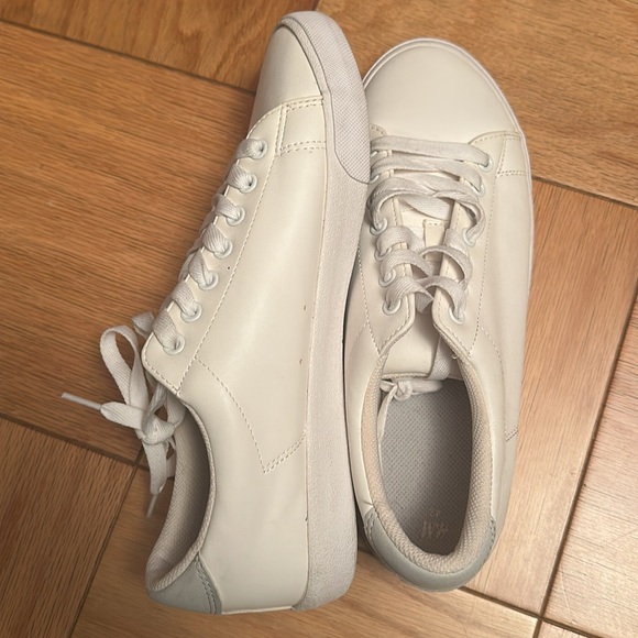 H & M White Sneakers - Picture 2 of 10